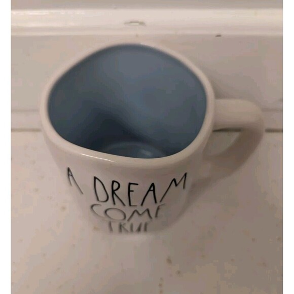 RAE DUNN DISNEY PRINCESS CASTLE COFFEE MUG “A DREAM COME TRUE” CINDERELLA - Picture 2 of 5